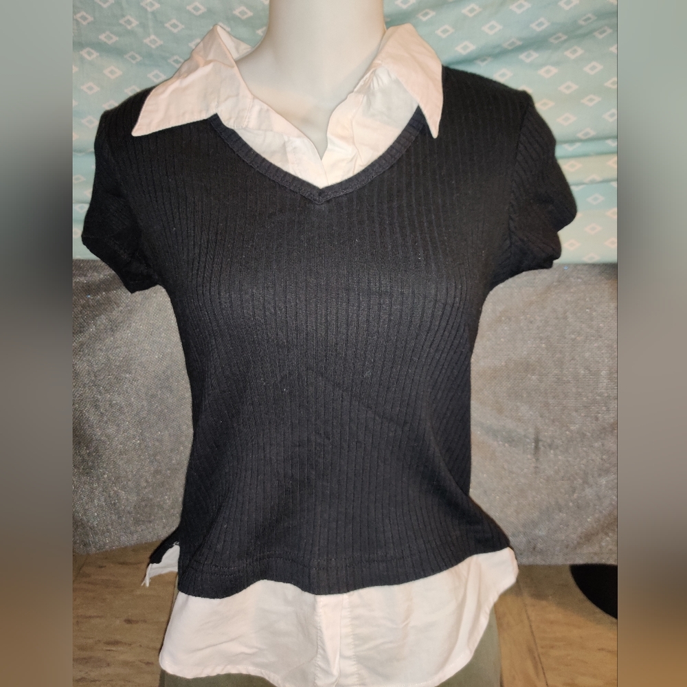 Faux Layered Collared Short Sleeve Top
